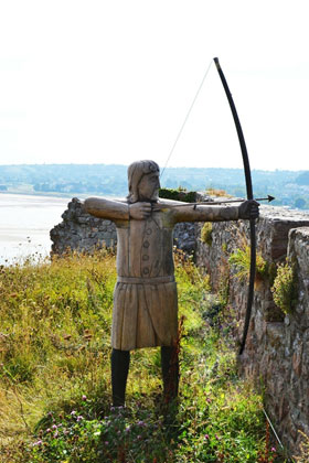 statue of British archer from the middle ages