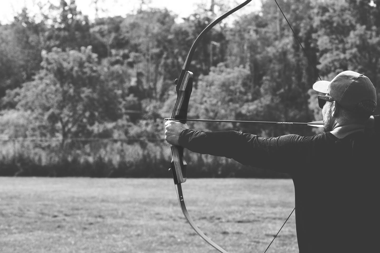 basic archery stance